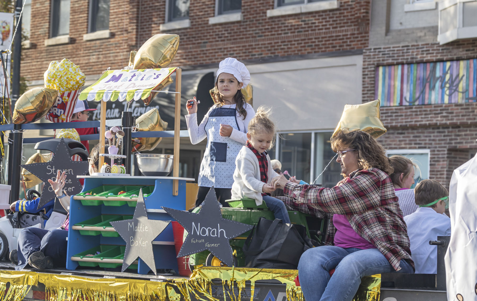 Mattoon homecoming parade 13 092221.JPG